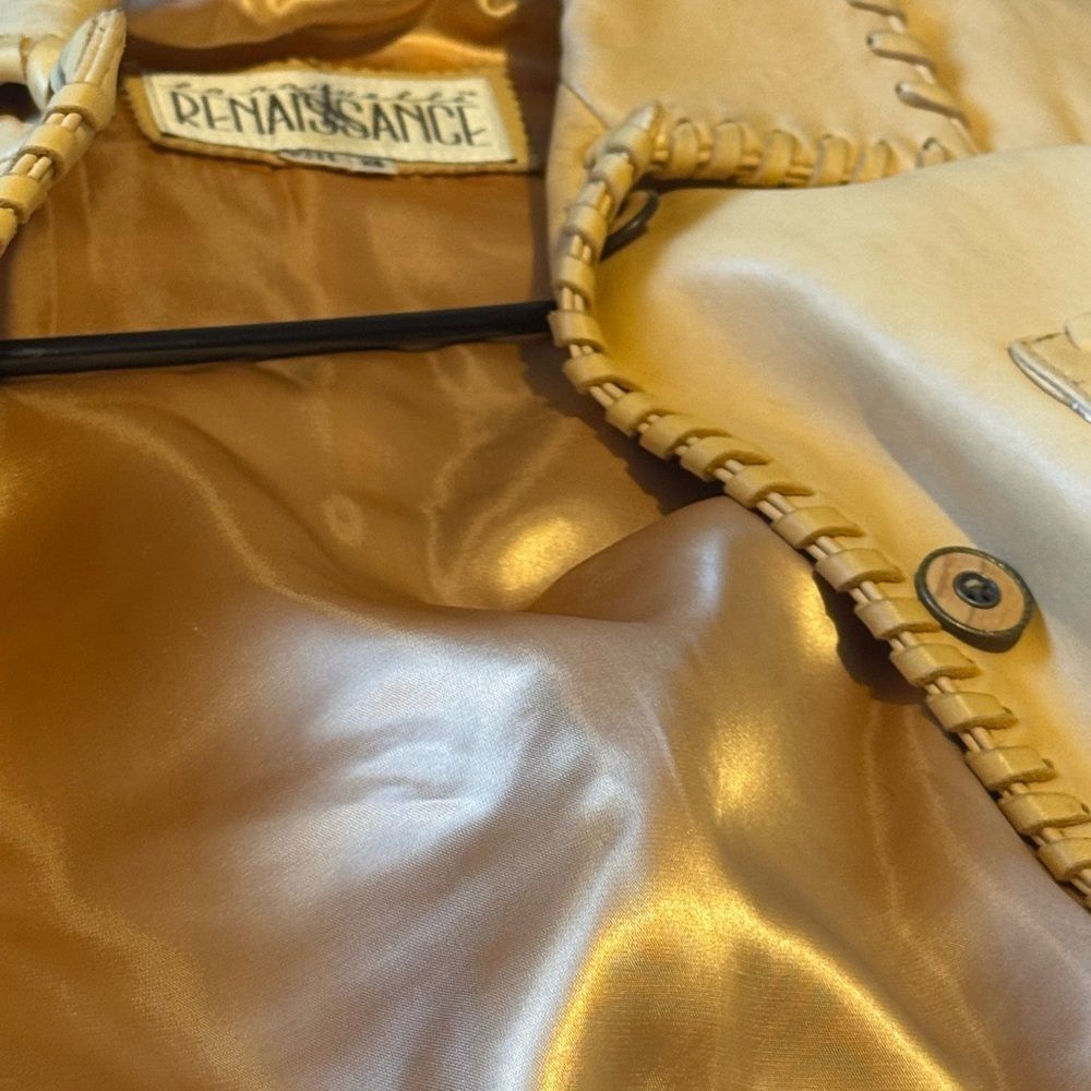 La‎ Nouvelle Renaissance Unisex XS %100 Leather Butter Yellow Jacket - Picture 11 of 14